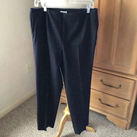 Leggiadro black stretch cotton crop pants side zip Size 14 - Picture 6 of 7